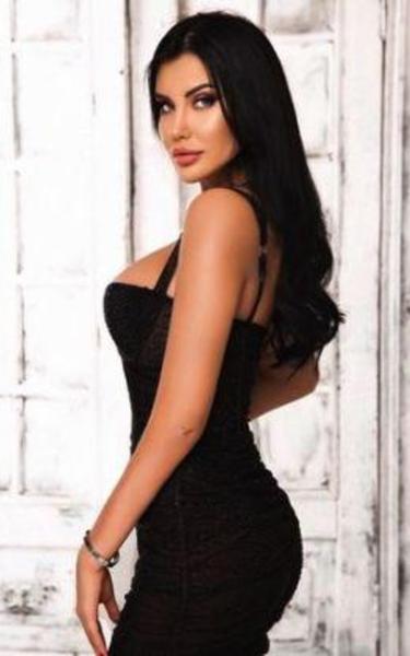 Шлюха Milana